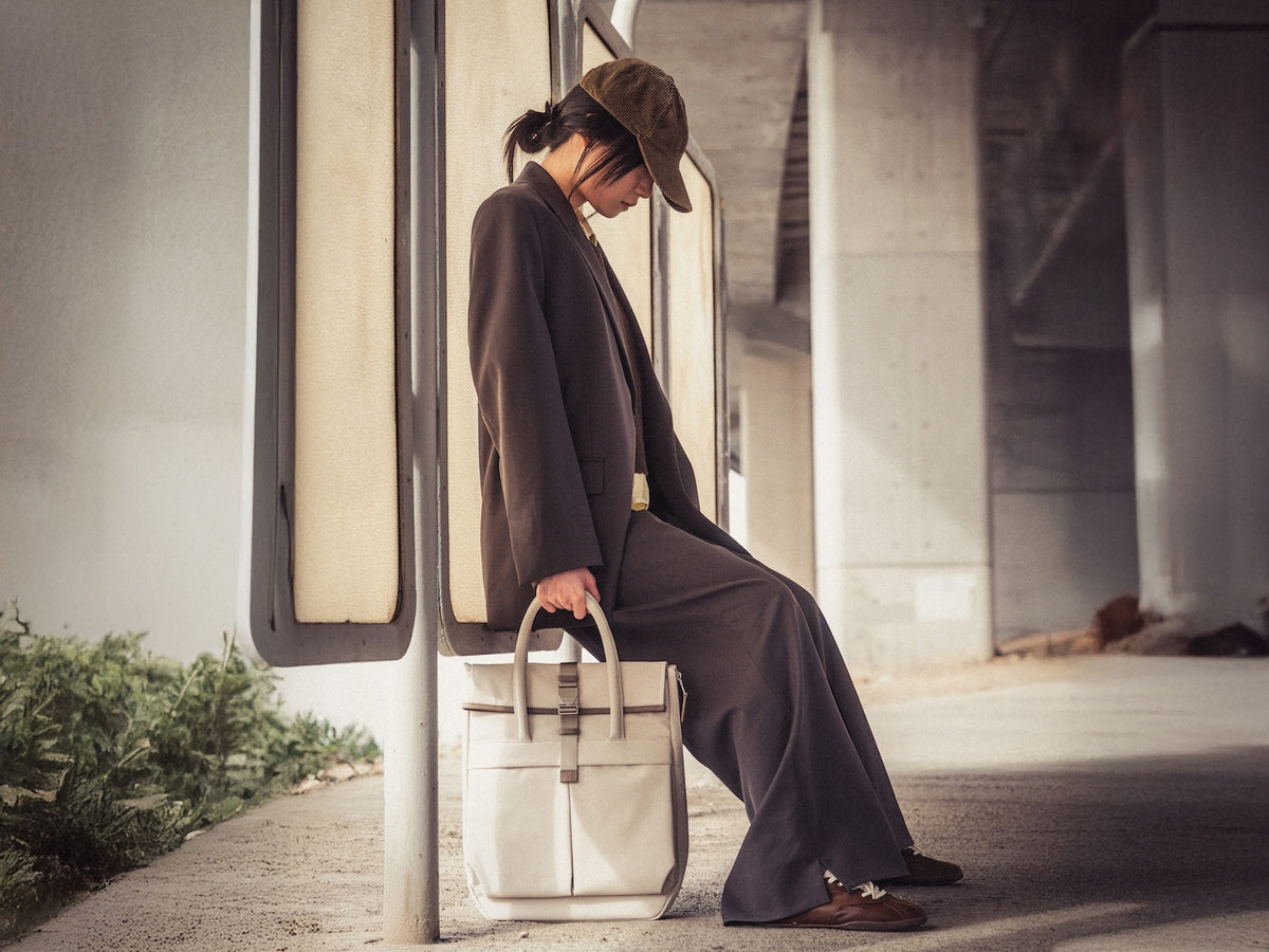 704 Folio Bag